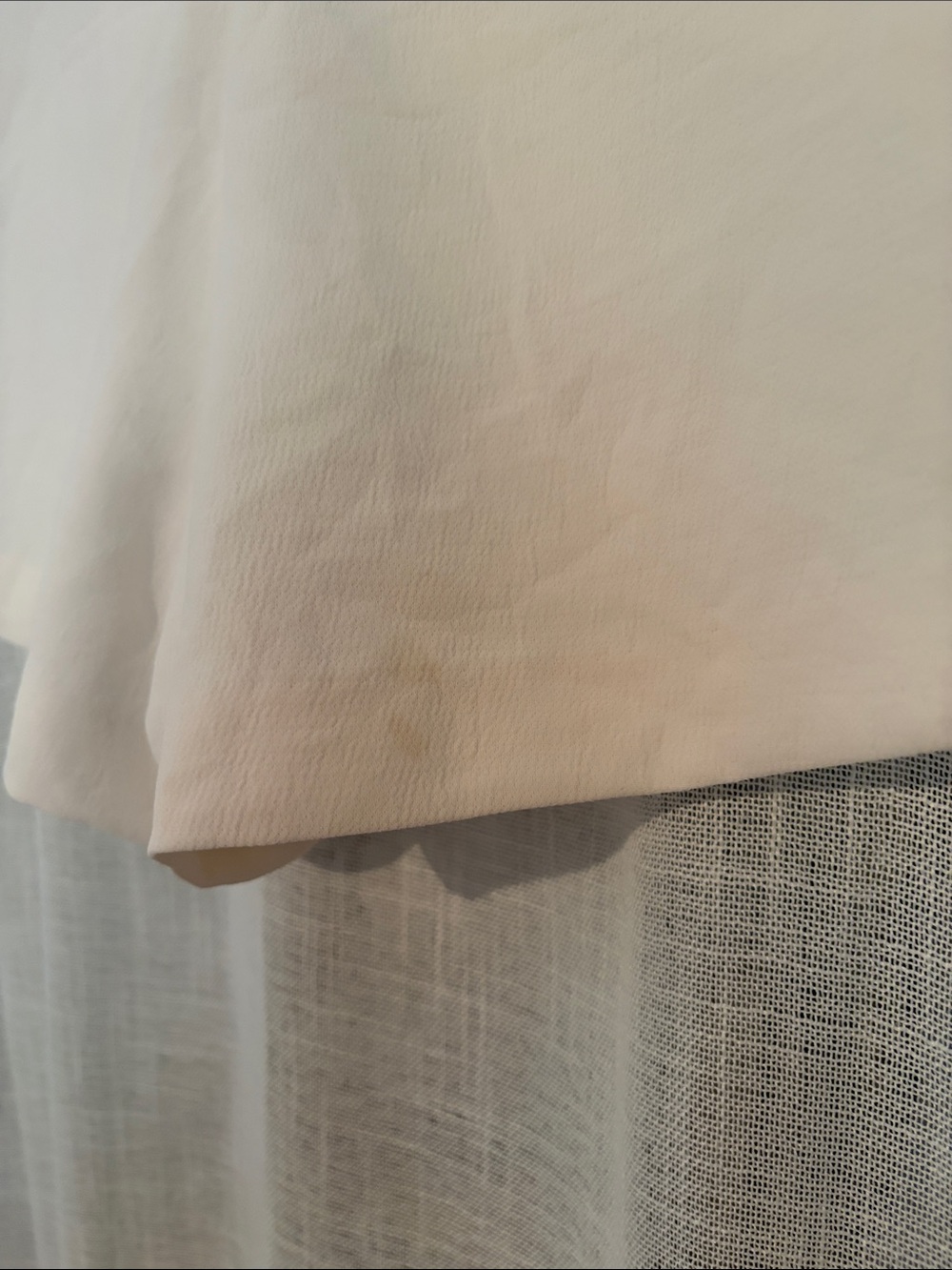 Aritzia High-Waist Tailored Shorts - Picture 4 of 4